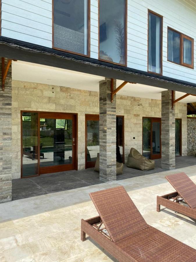 Baha Baha Villas West Sumbawa Yoyos - Free Yoga Class, Gym Daily Included For Guest - Fast Wifi Starlink Sekongkang Екстериор снимка