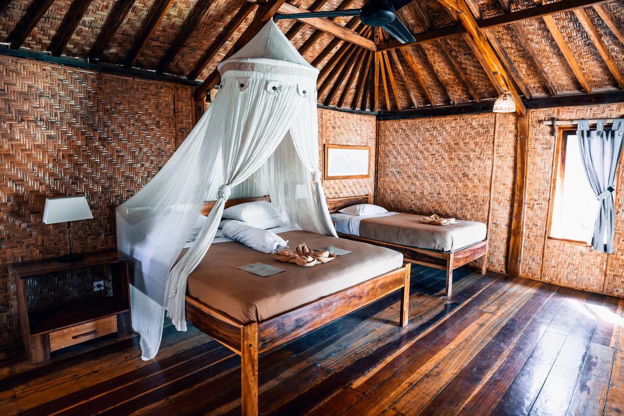 Baha Baha Villas West Sumbawa Yoyos - Free Yoga Class, Gym Daily Included For Guest - Fast Wifi Starlink Sekongkang Екстериор снимка